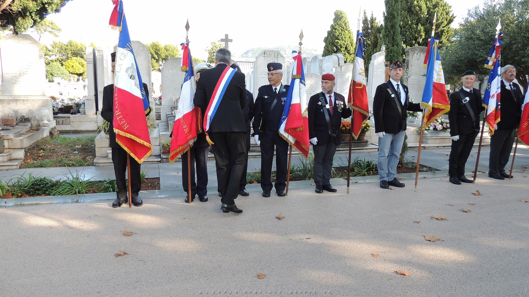 2022 11 01 TOULON HOMMAGE AUX MORTS POUR LA FRANCE CIVILS ET MILITAIRES (83).jpg